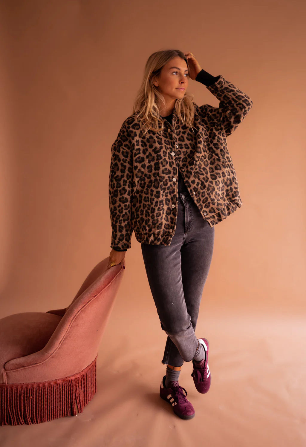Leona – Leopard Bomberjacke